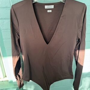 Aritzia Babaton Chocolate V-Neck Bodysuit with shoulder pads